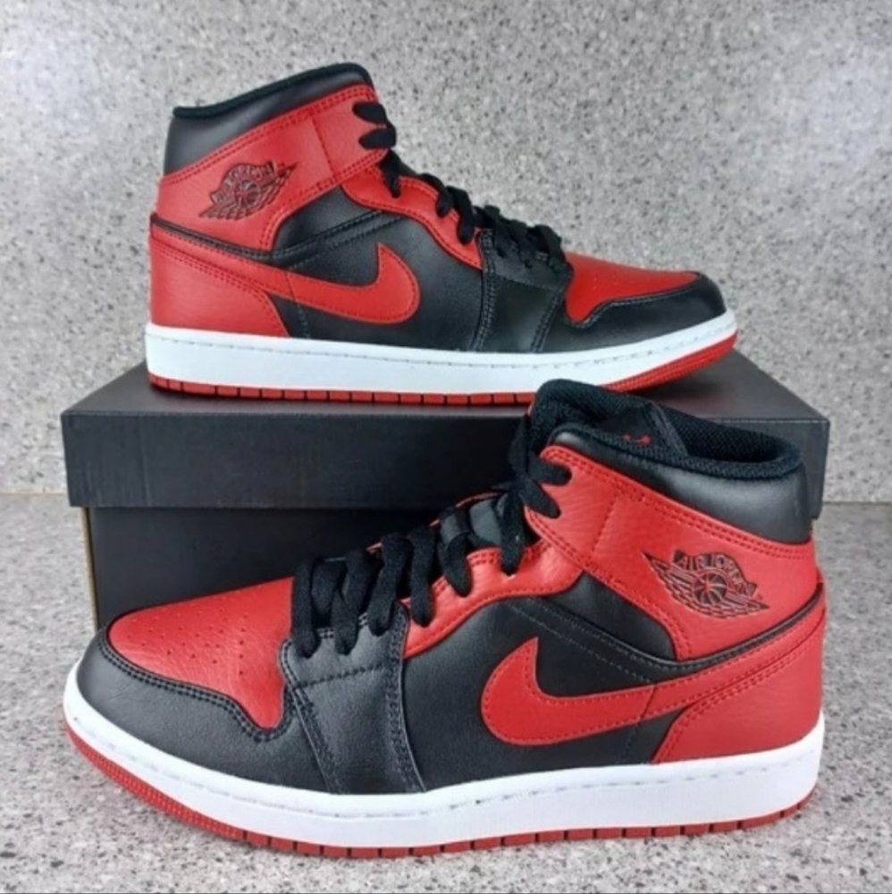 Nike Air Jordan 1 Mid Sneakers - Size 9.5 Men's Red Black Banned 2020 Shoes